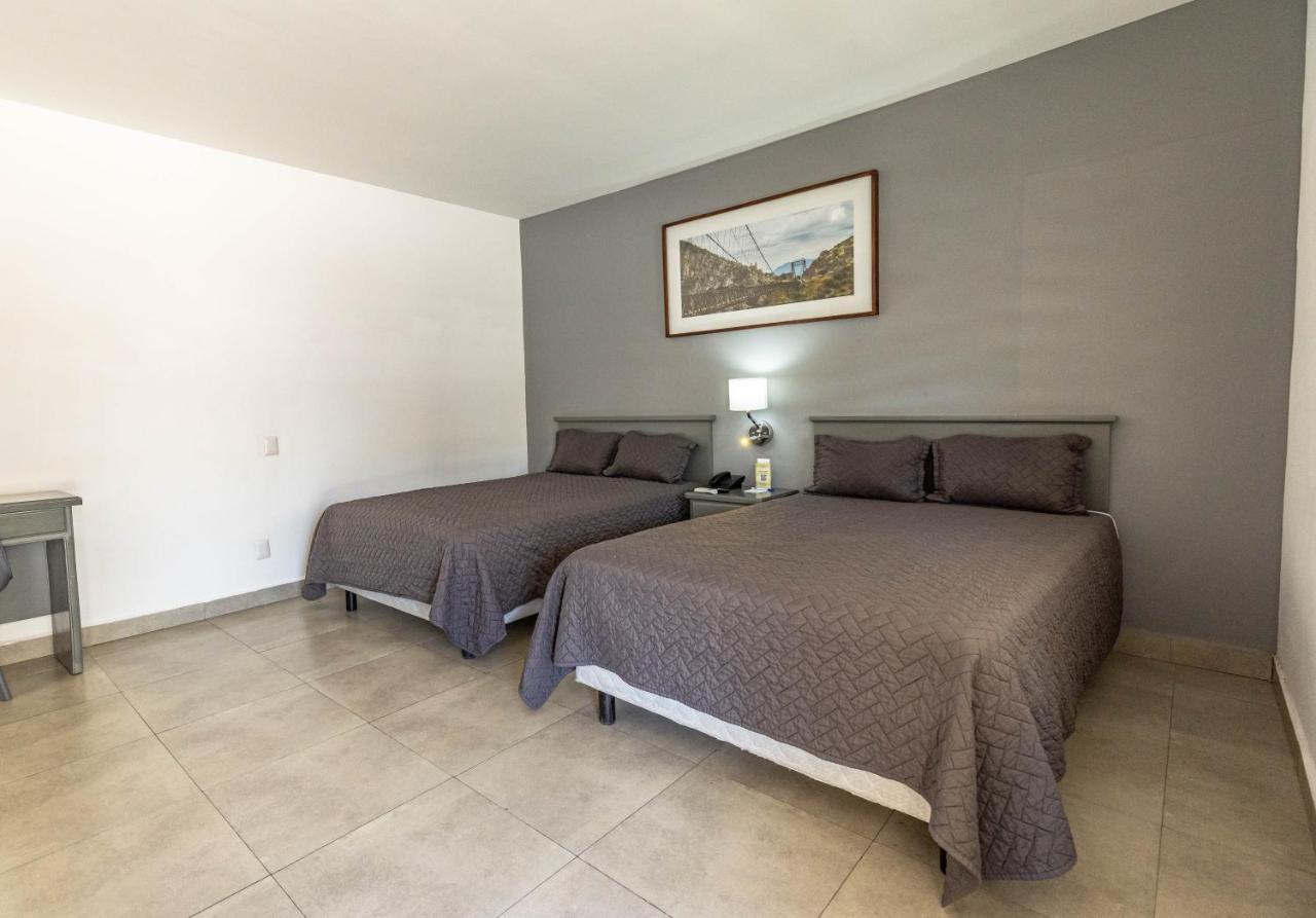 Hotel Nuve Gomez Palacio Eksteriør bilde